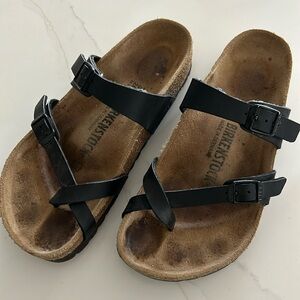 Birkenstock Mayari Sandal